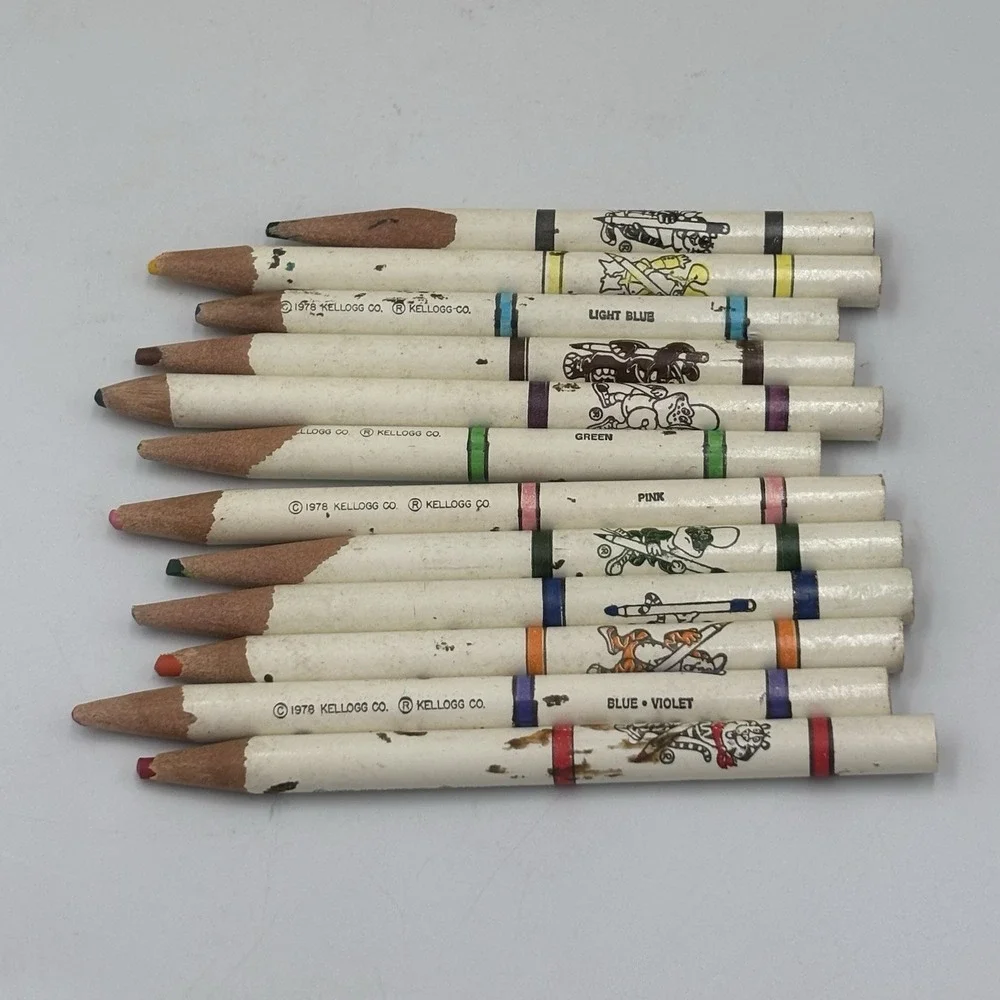 Vintage 1978 Kellogg's Yellow School Bus Pencil Case With‎ Pencils